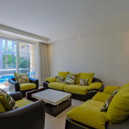 Hotel Yas Calis 4*