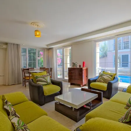 Yas Calis Hotel