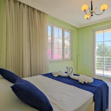 Hotel Yas Calis 4*